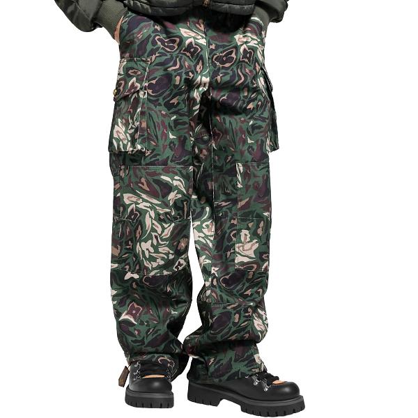 루이비통 멀티 카고 팬츠 - 잔디집 공장 【매장 - 리셀가 300만원대】